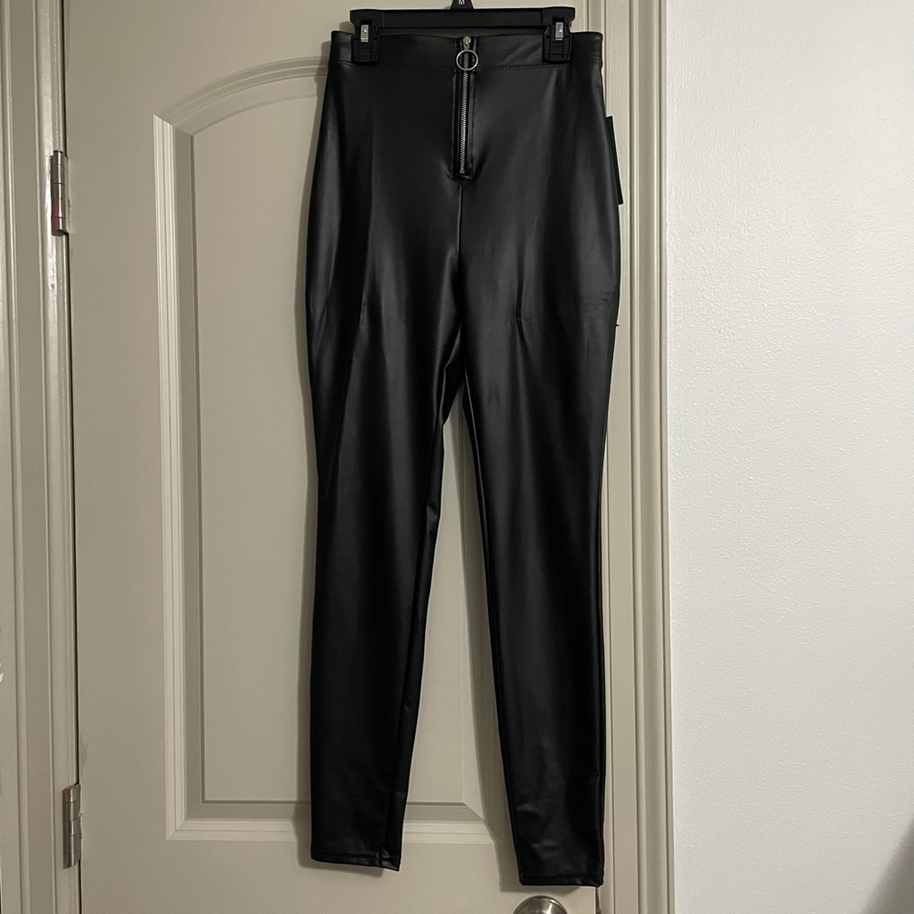 Faux Leather Jegging Pants